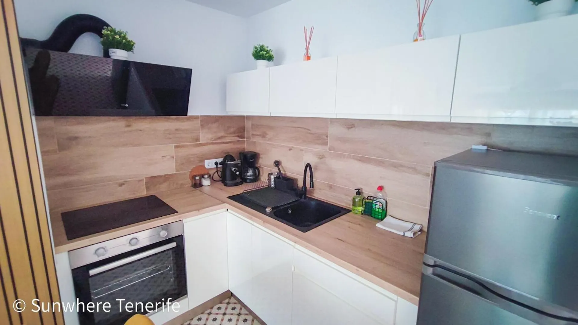Cozy Apartment With Wonderful View - Los Cristianos Arona   Arona (Tenerife)
